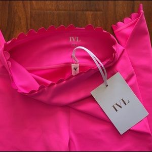 IVL Collective Hot Pink Scalloped Legging NWT size 6
